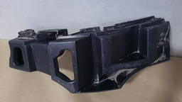 Guia Parachoque Traseiro Direito Fluence 2010 Até 2018