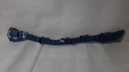 Guia Suporte Para-choque Traseiro Corolla 2015 2017 Direito