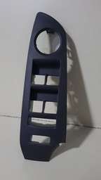 Moldura Do Comando Vidro Dianteiro Tracker 2017 2018 2019