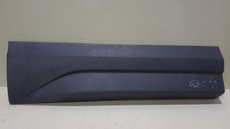 ' 8u0853970d Friso Da Porta Traseira Direita Audi Q3 15/17