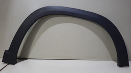 Moldura Do Paralama Dianteiro Direito Tracker 2021/2022