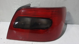 Lanterna Direita Citroen Xsara Hatch 1998/2001