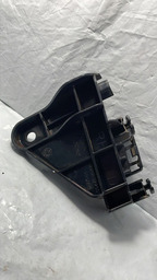 Suporte Direito Lanterna Parachoque Traseiro Corolla 15 Á 19