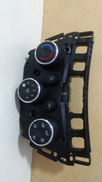 Comando Do Ar Condicionado Gm Tracker  2016/2019 42521433