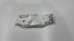 Suporte Guia Direito Parachoque Dianteir Onix Prisma 16 A 19