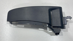 Acabamento Tampão Traseiro Direito Toyota Corolla 2020 Á 24