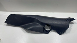 Acabamento Lateral Banco Traseiro Esquerdo Corolla 2020 Á 24