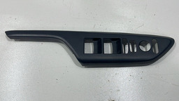  Moldura Puxador Comando Dianteiro Esquerda Civic 2017/2020