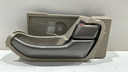 Maçaneta Dianteira Direito Cinza Trailblazer 2013/2015