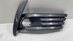 Moldura Farol Milha Lado Direito Corolla 2017 2018 2019 Orig