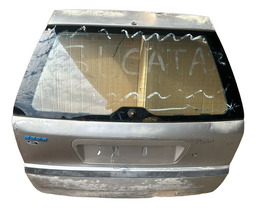 Tampa Traseira Palio Weekend  2001 A 2004 Original Usado