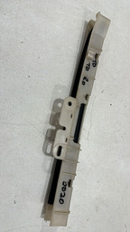 Guia Canaleta Vidro Porta Tras Direita Fiat Toro 2017 A 2022