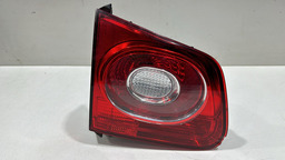 Lanterna Tampa Traseira Lado Esquerdo Vw Tiguan 2007 A 2011