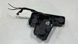 Circuito Lanterna Da Tampa Direito Jetta 2011 Á 14 Original