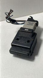 Botão Trava Vidro Crossfox Fox Spacefox 2005 Á 11 5z4959859