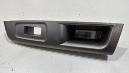 Moldura Comando Vidro Traseiro Direito Subaru Forester 09/12
