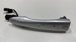 Maçaneta Externa Dianteira Esquerda Nissan Kicks 2017 Á 2019