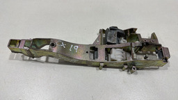 Suporte Maçaneta Externa Traseira Esquerda Peugeot 2008/2018