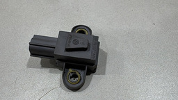 Sensor Frontal 1km955557 Volkswagen Jetta 2010 2011 2012