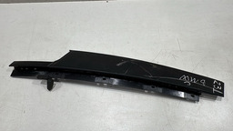 Moldura Coluna Porta Dianteira Direita Bmw 320 2015 16081010