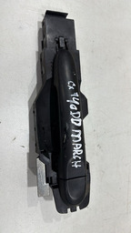 Maçaneta Externa Dianteira Direita Nissan March 2013 2014 15