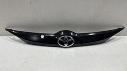 Moldura Aplique Friso Tampa Traseira Yaris Hatch 2019 A 2023
