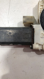 MOTOR VIDRO TRASEIRO ESQUERDO COROLLA 2005 