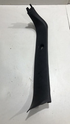 Moldura Acabamento Tampa Tras Esquerda Ford Focus 2001 2008
