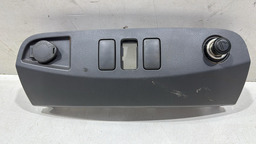 Acabamento Inferior Tomada 12v Hilux Srv 2002/2015