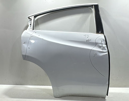 Porta Traseira Direita Honda Hrv 2015 2021 (detalhes)