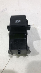 Botao Vidro Elétrico Traseiro Toyota Yaris 2018 A 2021