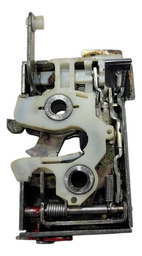 FECHADURA PORTA TRASEIRA VERSAILLES QUANTUM SANTANA 32783901