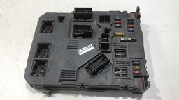 Caixa De Fusivel Peugeot 206 1.4 9652474780