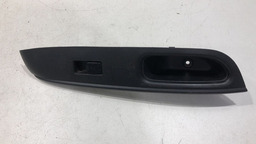 Moldura Botão Elétrico Diante Direito Nissan Versa 2015 Á 20