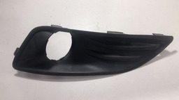 Moldura Farol Milha Esquerdo Ford New Fiesta 2014/2018