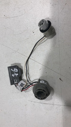 Chicote Soquete Lanterna Direita Tampa Focus Sedan 2016 Á 20