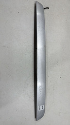 Moldura Porta Mala Kia Cerato Ano 2010 Usado Original