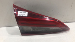 Lanterna Tampa Traseira Esquerda Toyota Yaris Hatch 2022 23