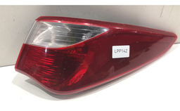 Lanterna Traseira Direita Hyundai Hb20 Sedan (detalhes)
