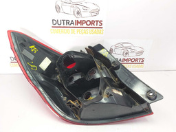 LANTERNA DIREITA FORD KA HATCH 2014 A 2019 LENTE TRINCADA