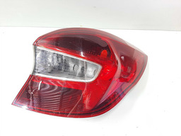 LANTERNA DIREITA FORD KA HATCH 2014 A 2019 LENTE TRINCADA