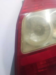 LANTERNA TRASEIRA DIREITA FIT 2004 A 2008 GASTA 