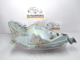 FAROL ESQUERDO HILUX 2006 2007 A 2011 PISCA CRISTAL