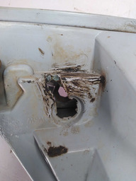 FAROL ESQUERDO HILUX 2006 2007 A 2011 PISCA CRISTAL