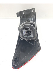 LANTERNA TRASEIRA DIREITA VIRTUS 2018 2019 A 2022 DETALHE 