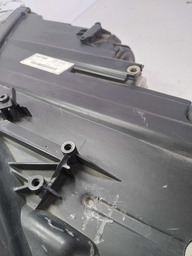 FAROL ESQUERDO POLO VIRTUS 18/22 MASC NEGRA FRISO PRETO