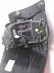 LANTERNA DIREITA KA SEDAN 2019 A 2021 J7BB13404FD TRINCADA 