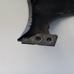 PARA LAMA ESQUERDO VOLKSWAGEN PASSAT 2006/2010 PEQ. DETALHE