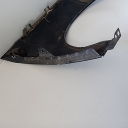 PARA LAMA ESQUERDO VOLKSWAGEN PASSAT 2006/2010 PEQ. DETALHE