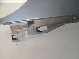 PARALAMA ESQUERDO SCENIC 2001 2002 A 2011 DETALHE 